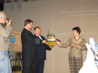 8._statuetka_dla_pastwa_borzckich